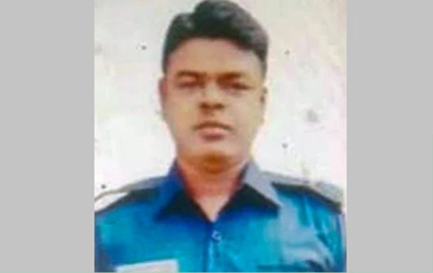 থানায় অসুস্থ হয়ে প্রাণ গেল এএসআইয়ের